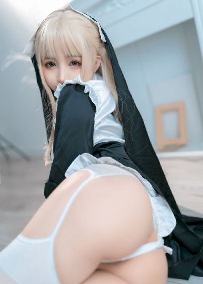 欧美裸体xxxx极品少妇软件