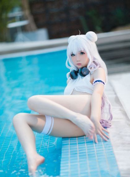 我的美丽女邻居hd
